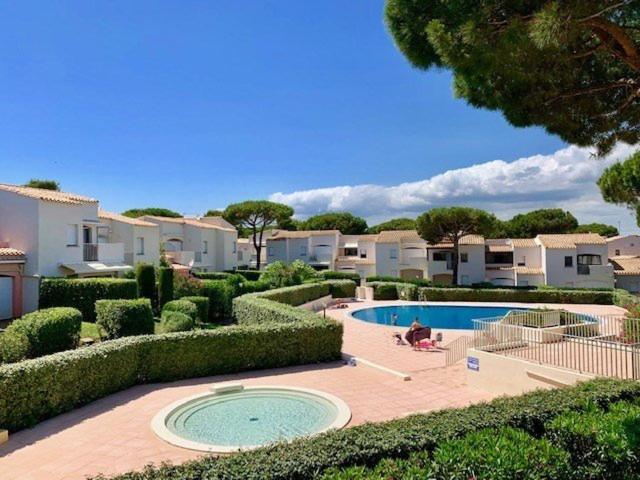 Cap D'Agde Port Lano T2 Clim, Piscine, Tennis Et Parking Luaran gambar