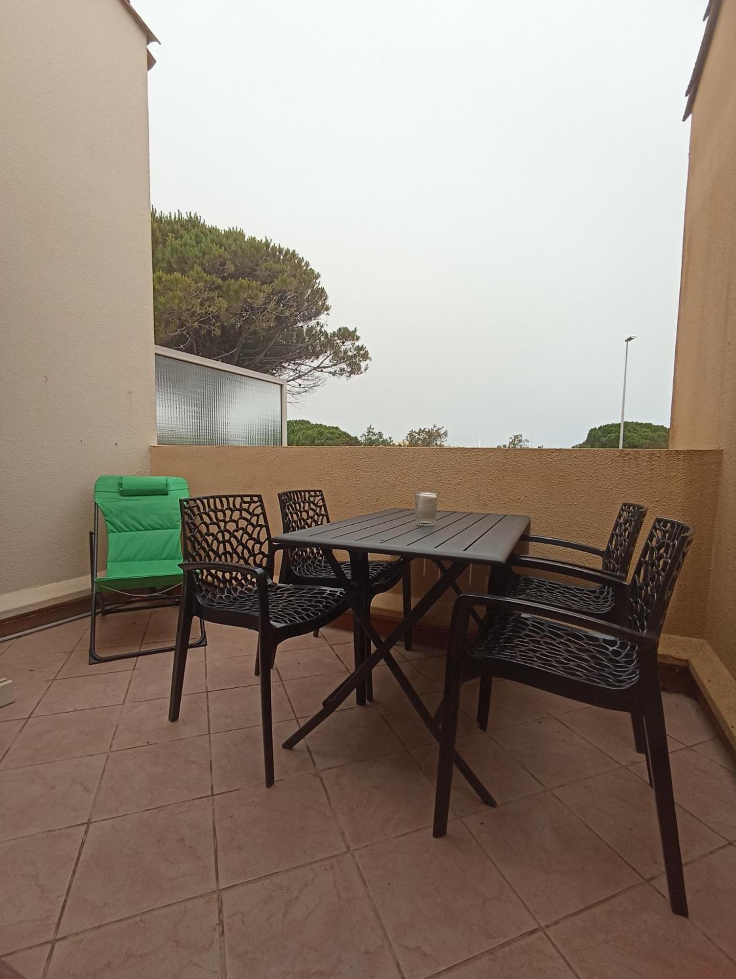 Cap D'Agde Port Lano T2 Clim, Piscine, Tennis Et Parking Luaran gambar